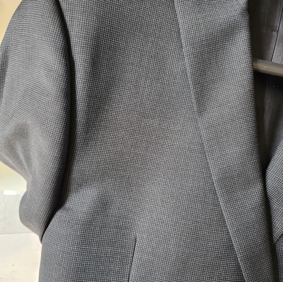 HP ⭐️ Calvin Klein Two-Piece Suit, Charcoal Grey, Size US 40 R - Picture 12 of 12